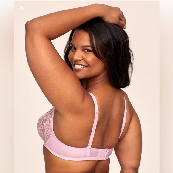 Adore Me Emmeline Unlined Plunge Bra - Picture 15 of 16